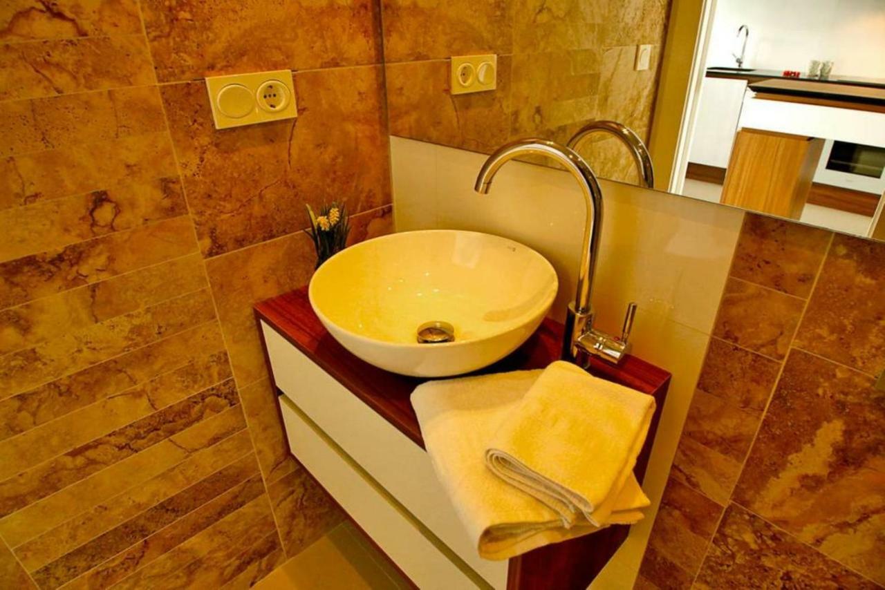 Sea Coast Apartment อาเรนาเลส เดล ซอล ภายนอก รูปภาพ